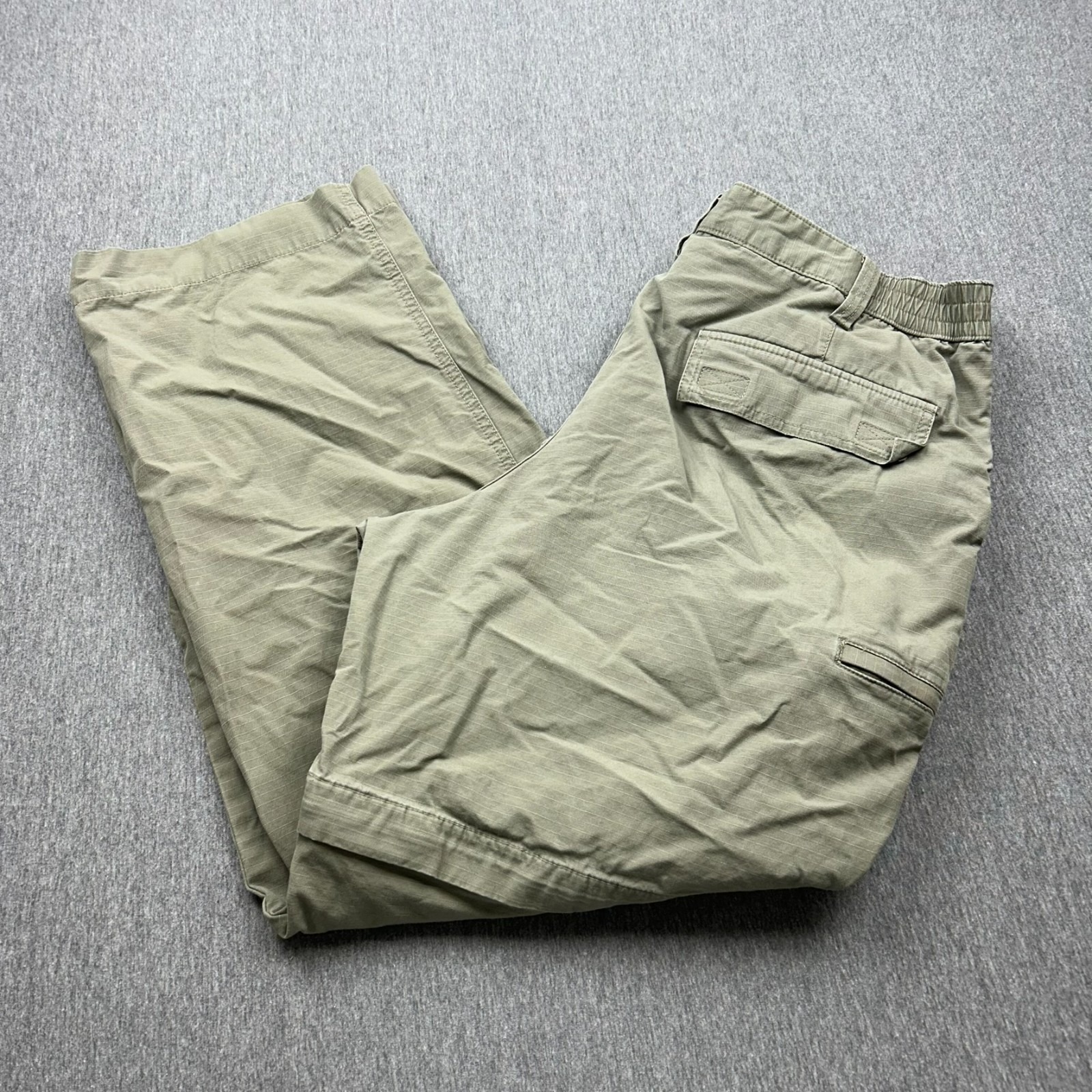 Eddie Bauer Relaxed Fit Ripstop Convertible Pants Mens 38x32 Khaki Shorts 9"